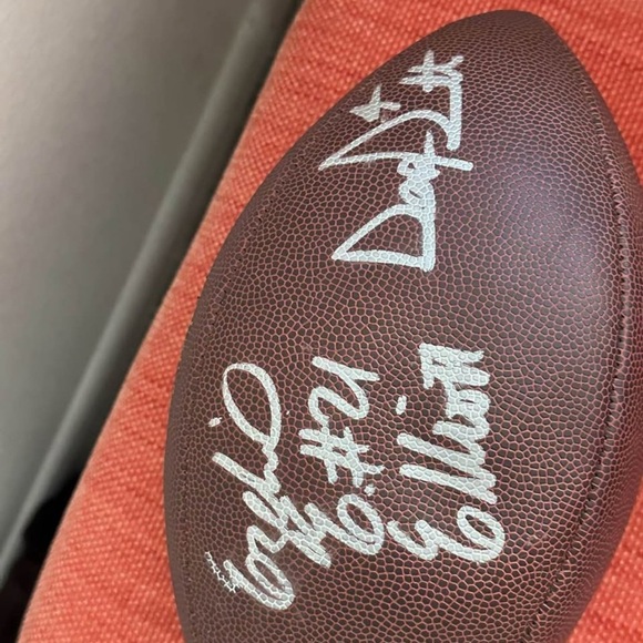 Dak Prescott & Ezekiel Elliott Dallas Cowboys Autographed Wilson Footballw COA - Picture 4 of 10